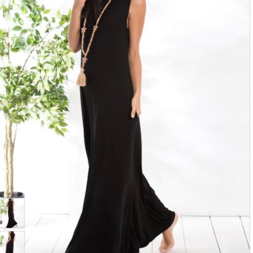 NWT maxi dress with pockets. M